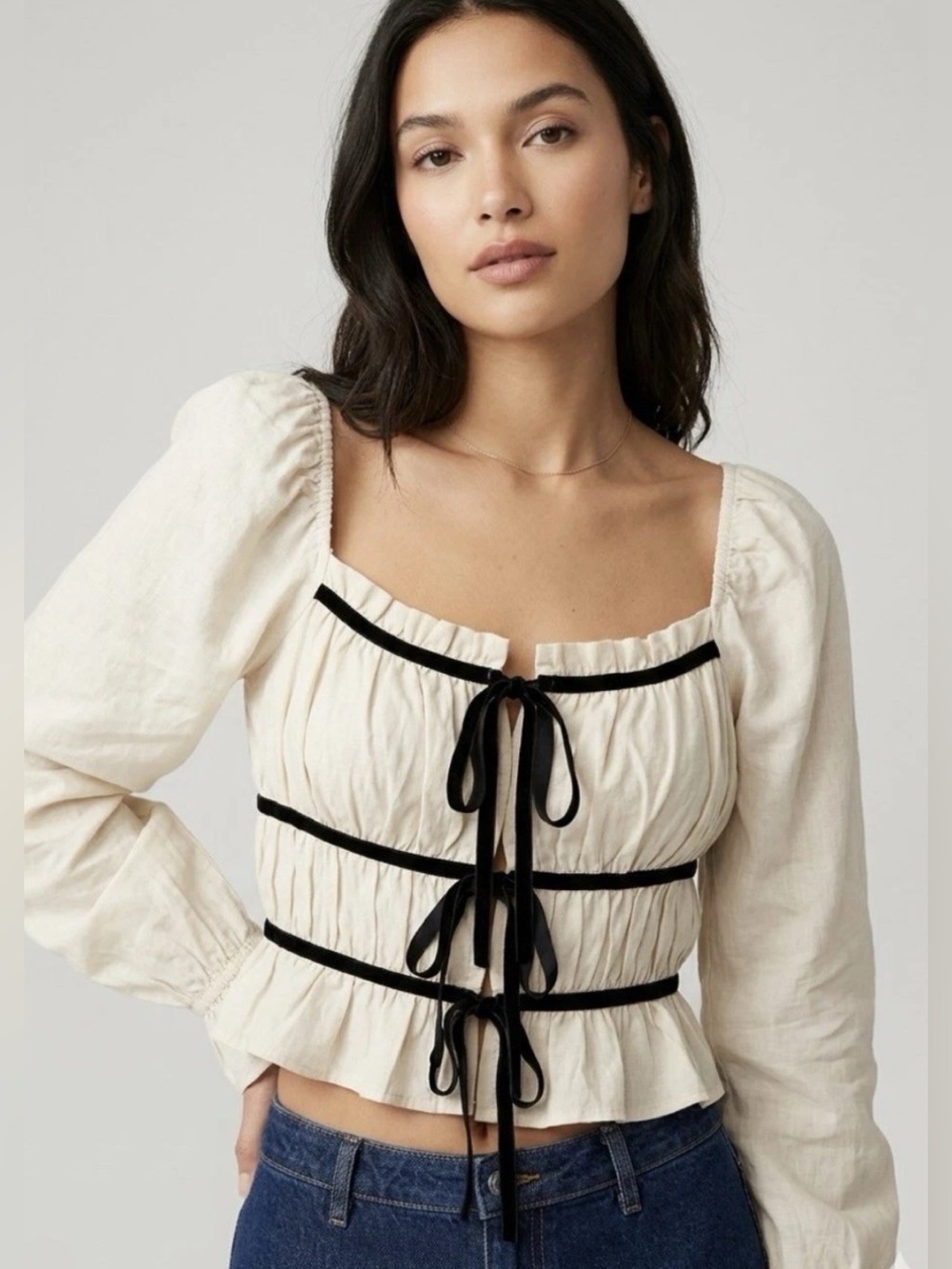 Thirty Thirty Renaissance Fair Corset Look Top Medium Milkmaid Cream Black Trim